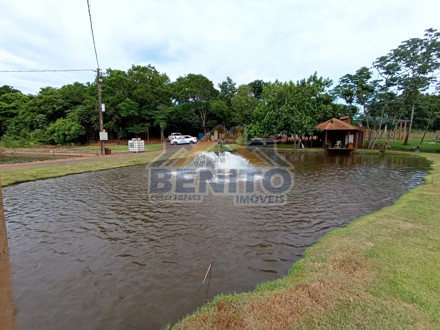 Vende-se Área Rural